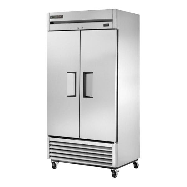 True Manufacturing TS-35-HC 39 1/2" Solid Door Reach-In Refrigerator